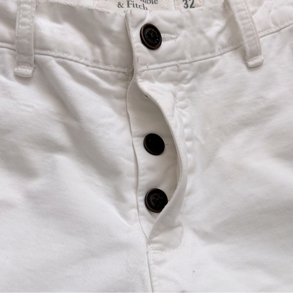 Abercrombie & Fitch Vintage Flat Front Shorts - Picture 4 of 7